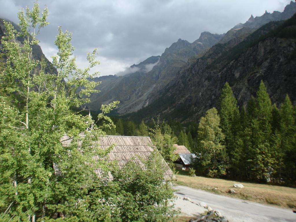 Chalet Hotel D'Ailefroide Kültér fotó